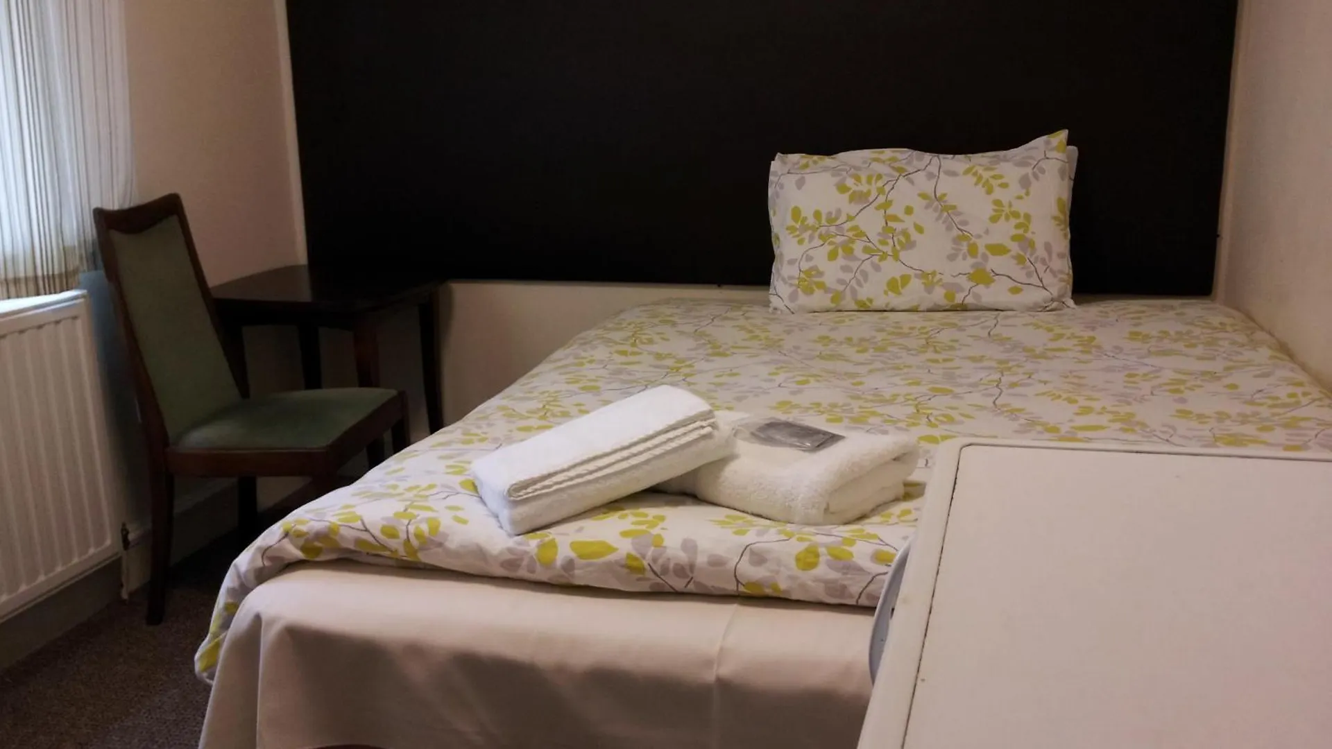 Bed and Breakfast Barking Park Hotel